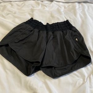 Lululemon black shorts